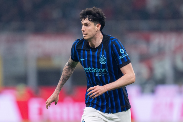 百家乐官方网站-每体：巴斯托尼红牌致意大利出局，糟糕状态恐引巴萨重新评估